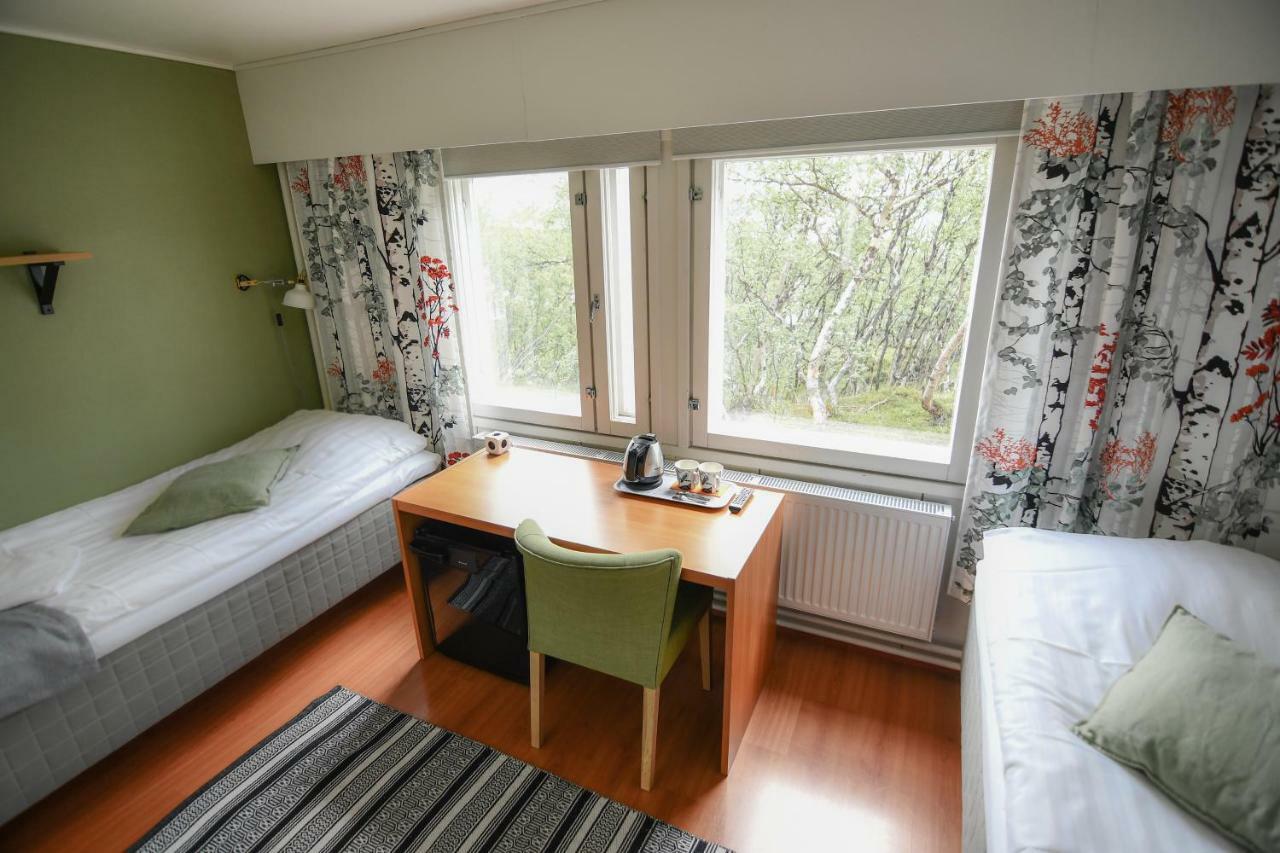 Kilpisjaerven Retkeilykeskus Rooms Kilpisjärvi Екстериор снимка